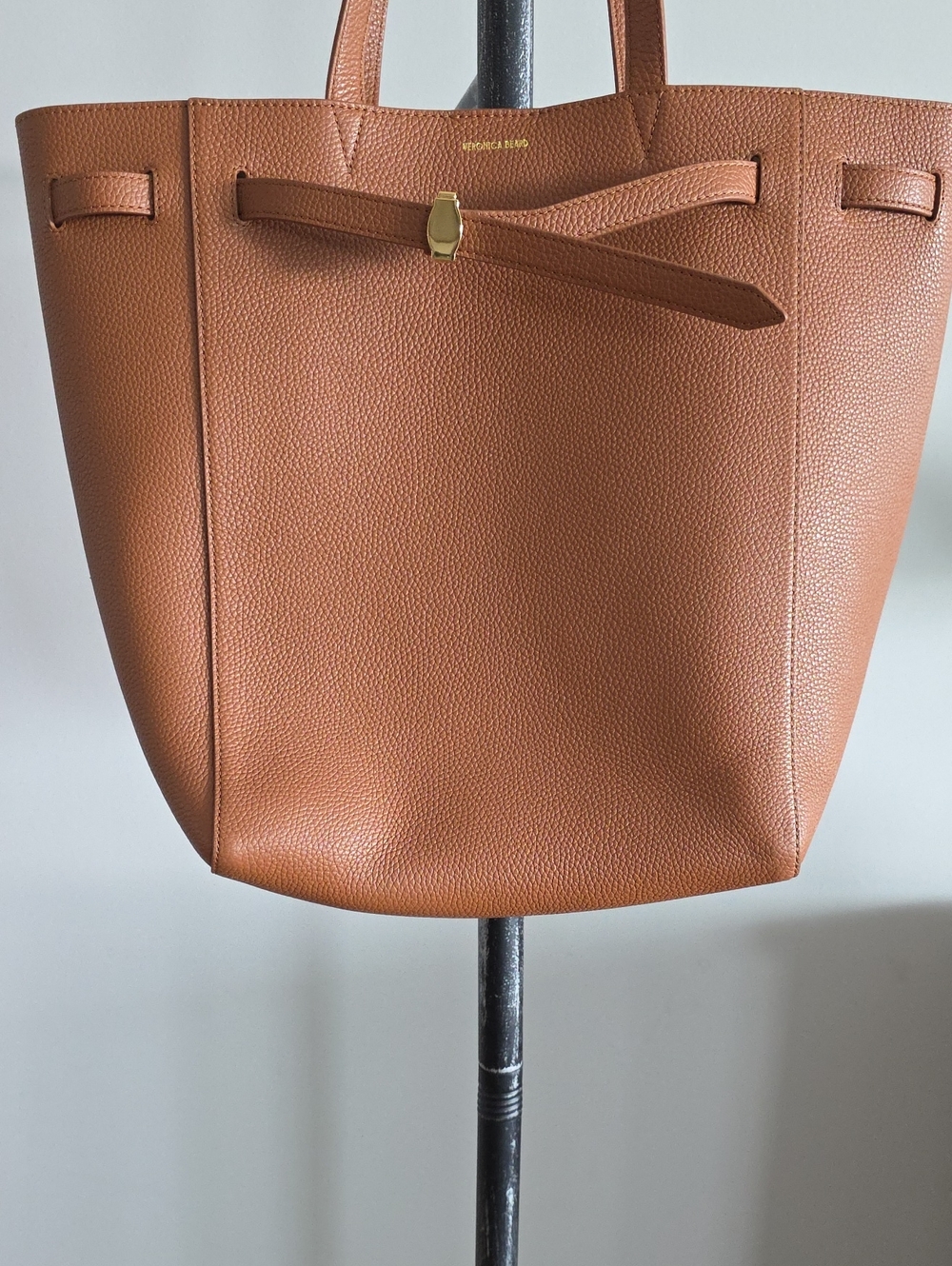 Veronica Beard Dash Tote - Picture 4 of 15